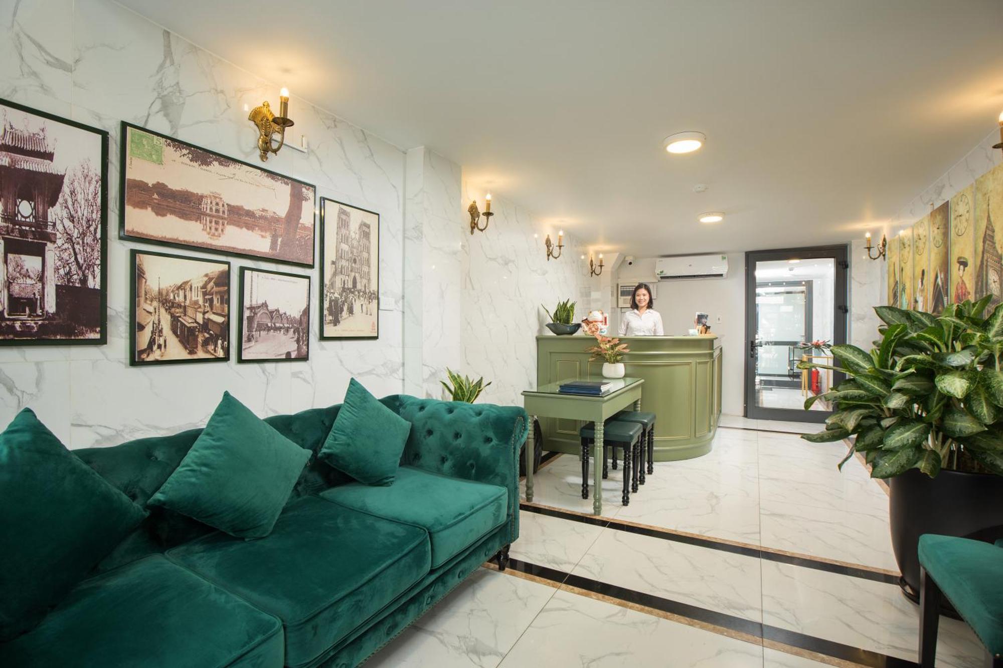 Gatsby Central Hotel Hanoi Buitenkant foto
