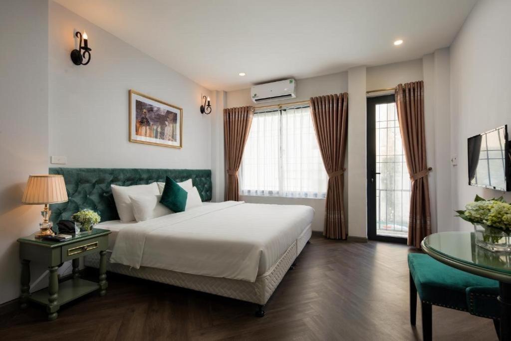 Gatsby Central Hotel Hanoi Buitenkant foto
