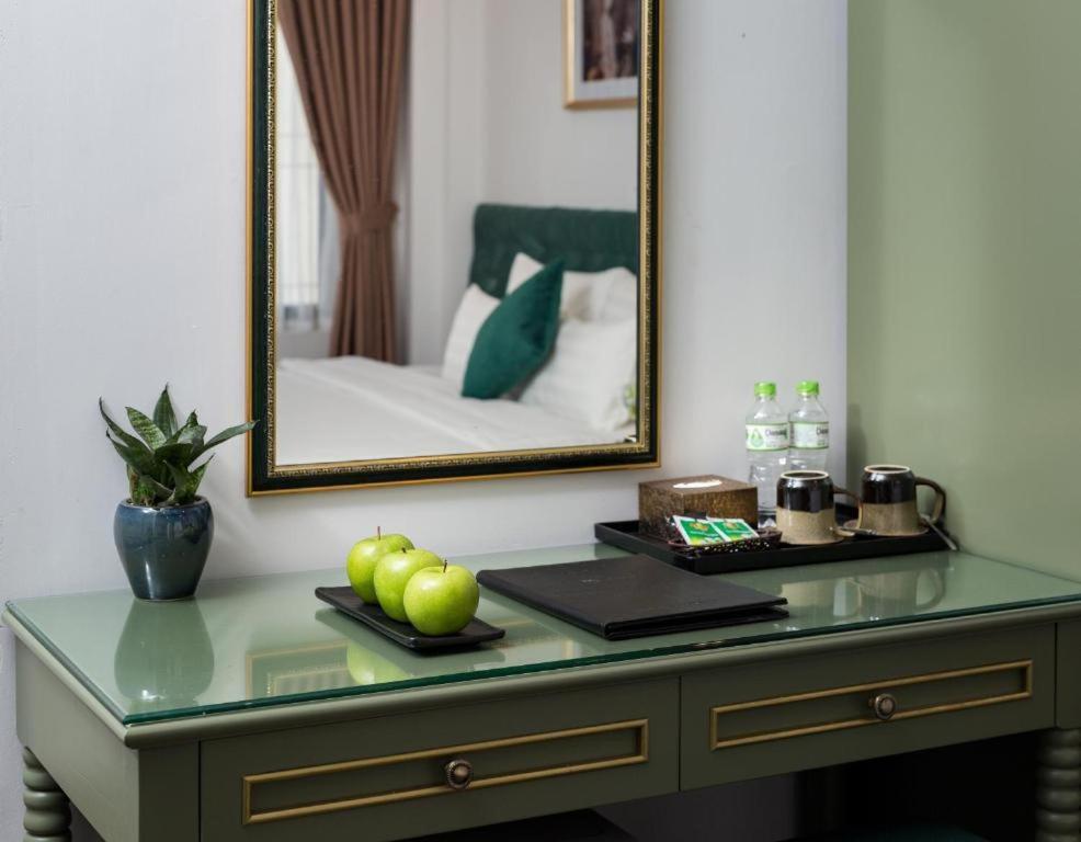 Gatsby Central Hotel Hanoi Buitenkant foto