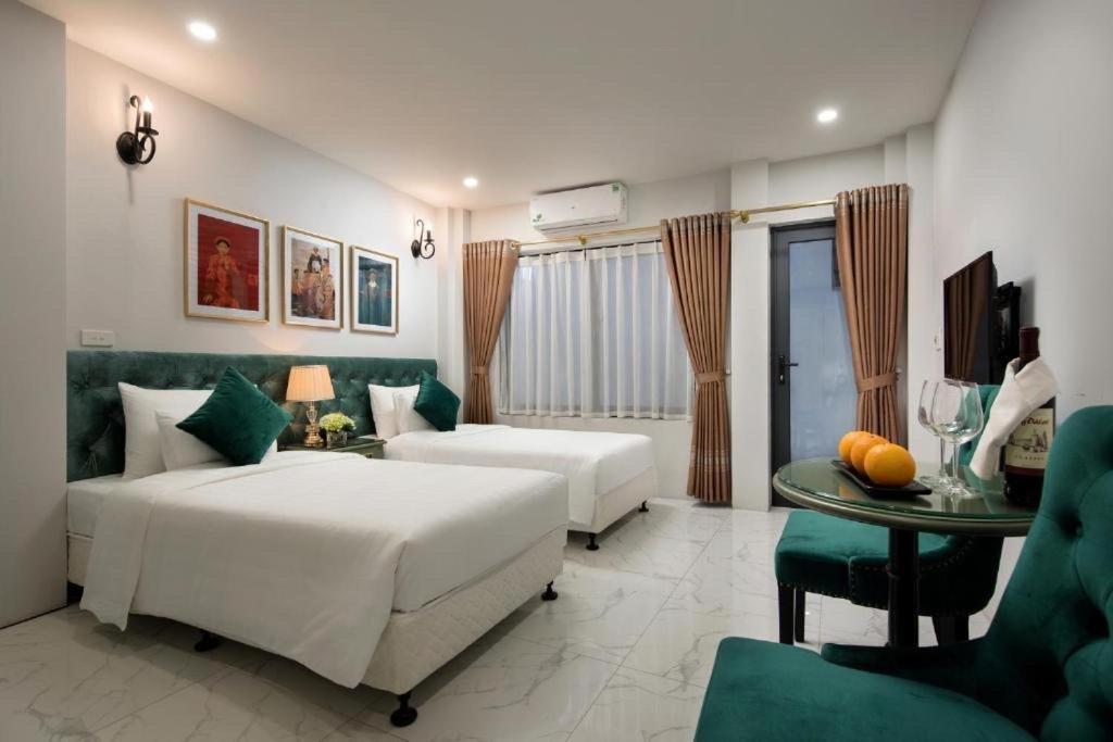 Gatsby Central Hotel Hanoi Buitenkant foto