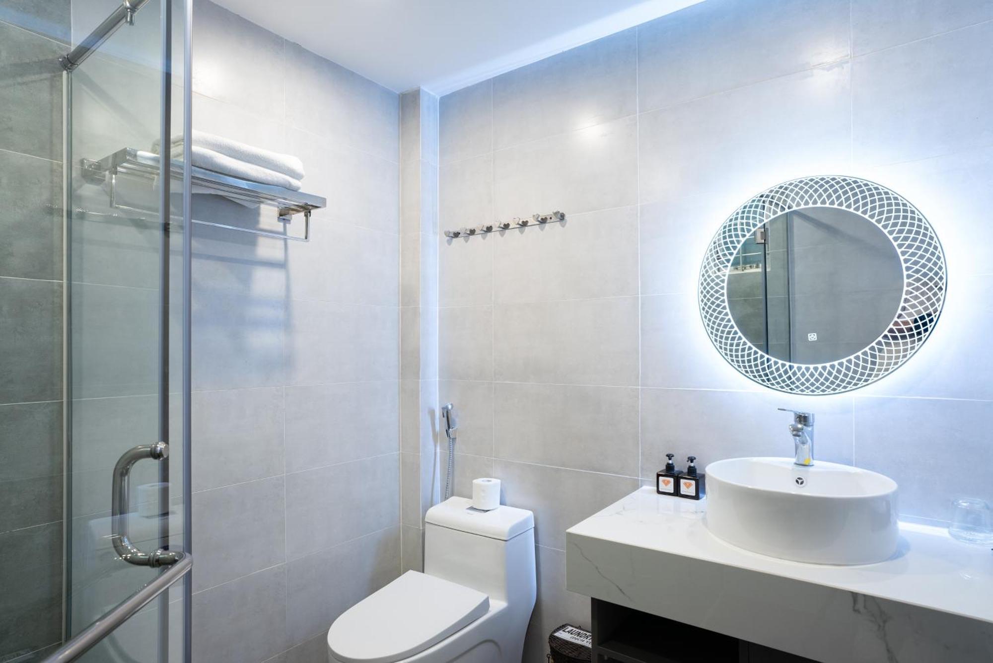 Gatsby Central Hotel Hanoi Buitenkant foto